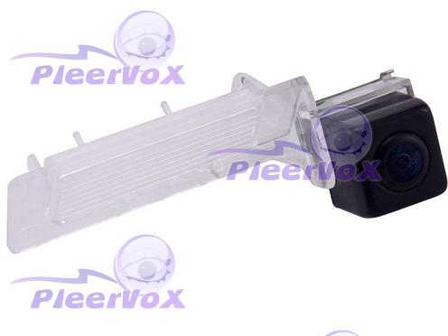 Камера заднего вида Pleervox PLV-CAM-SK03 для Skoda Superb Combi
