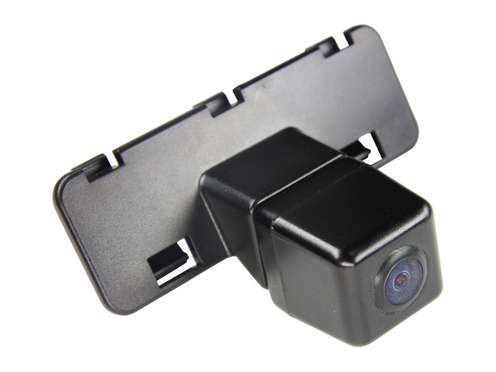 Камера заднего вида Pleervox PLV-CAM-SUSWT для Suzuki Swift (2004-2010)